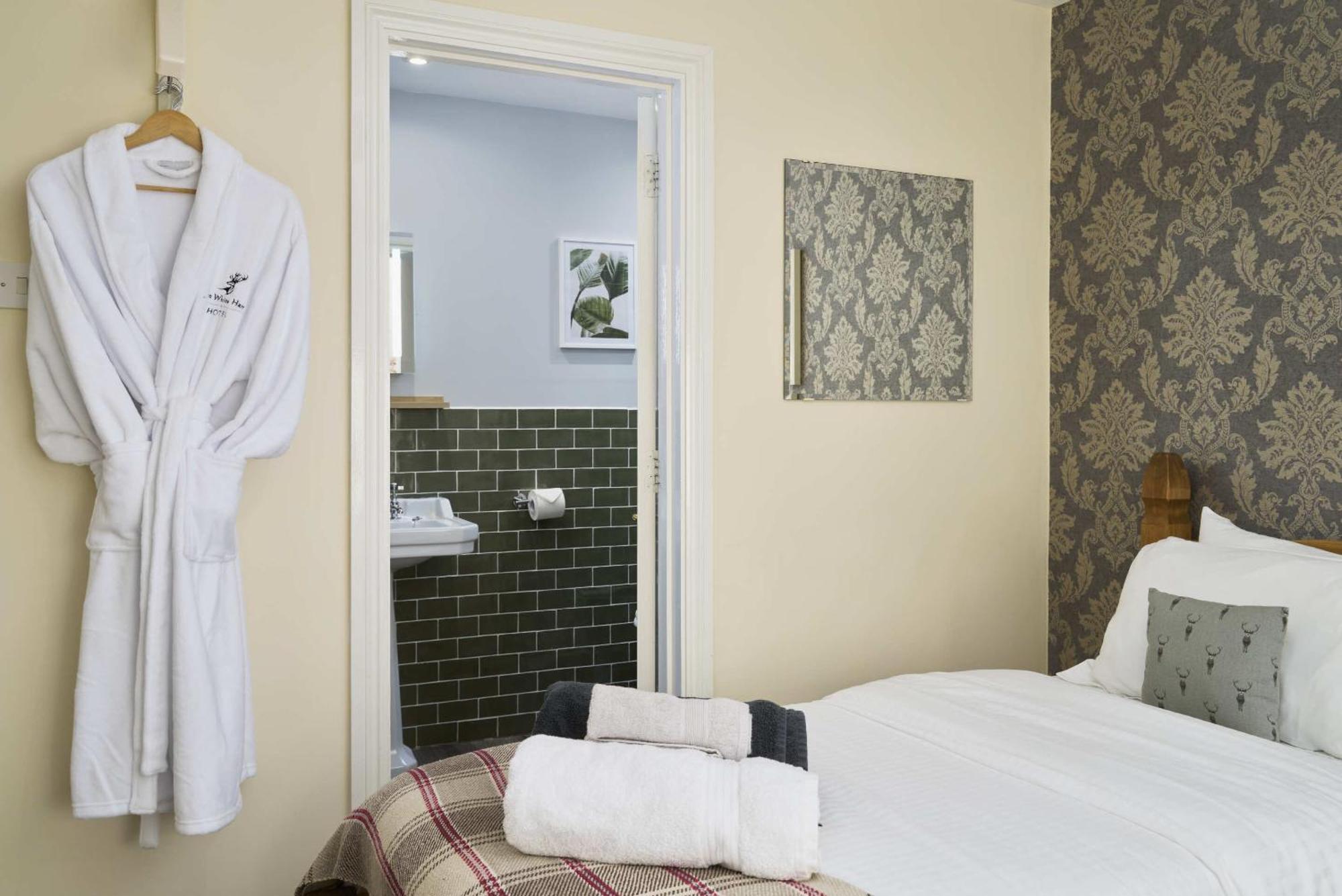 The White Hart Hotel Modbury Ngoại thất bức ảnh